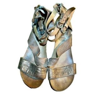 Mix Mooz Brown Wedge Sandals